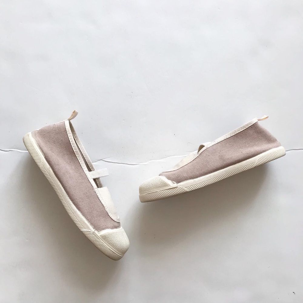 Zara neutral canvas ballet flats EUC size 27(10 - toddler)